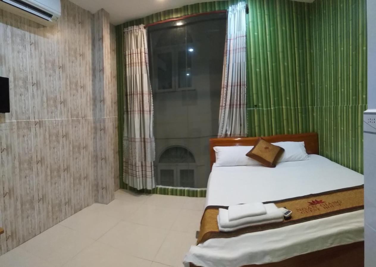Ngan Giang Guesthouse 두옹 동 외부 사진