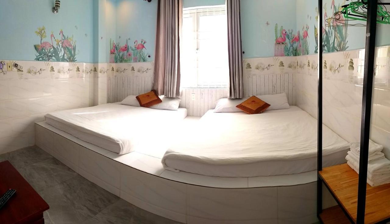 Ngan Giang Guesthouse 두옹 동 외부 사진