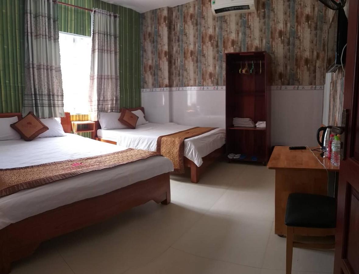 Ngan Giang Guesthouse 두옹 동 외부 사진