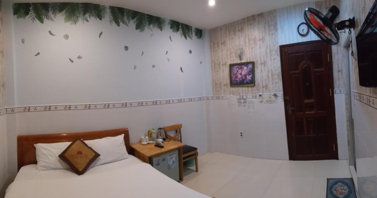 Ngan Giang Guesthouse 두옹 동 외부 사진