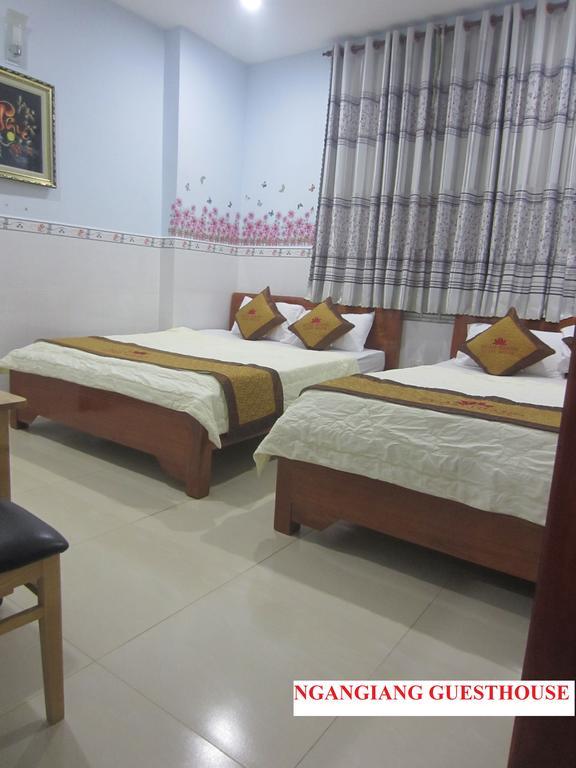 Ngan Giang Guesthouse 두옹 동 외부 사진
